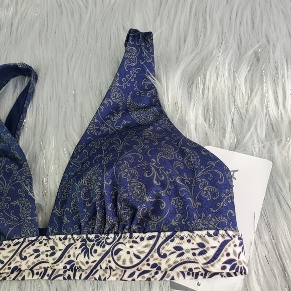 New Athleta Aqualuxe Batik Bikini Top - Picture 6 of 10
